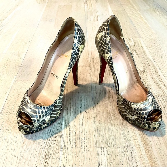 💯 Authentic Louboutin Altadama Python 36 - Picture 2 of 9